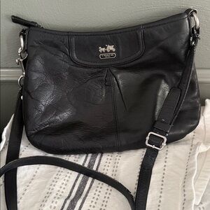 Coach Black Leather crossbody Shoulder Bag with Silver Hardware